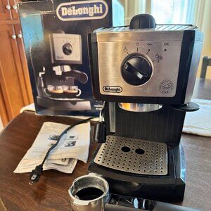 Delonghi Espresso Cappuccino Coffee Maker EC155